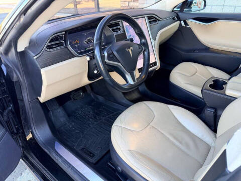 2015 Tesla Model S 85D