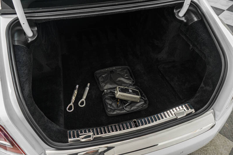 2023 Rolls-Royce Phantom