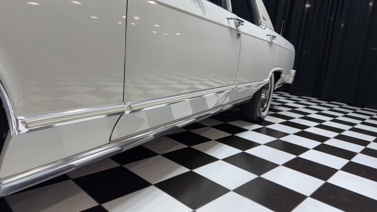 1979 Lincoln Continental 37