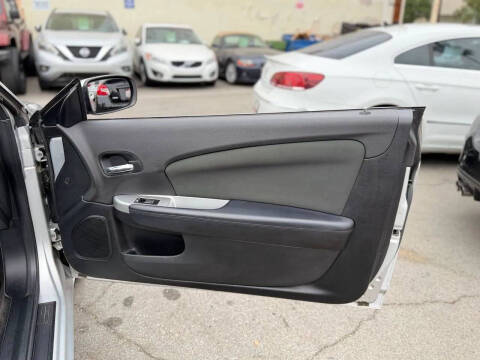 2012 Chrysler 200 Touring