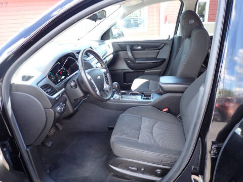 2017 Chevrolet Traverse LT