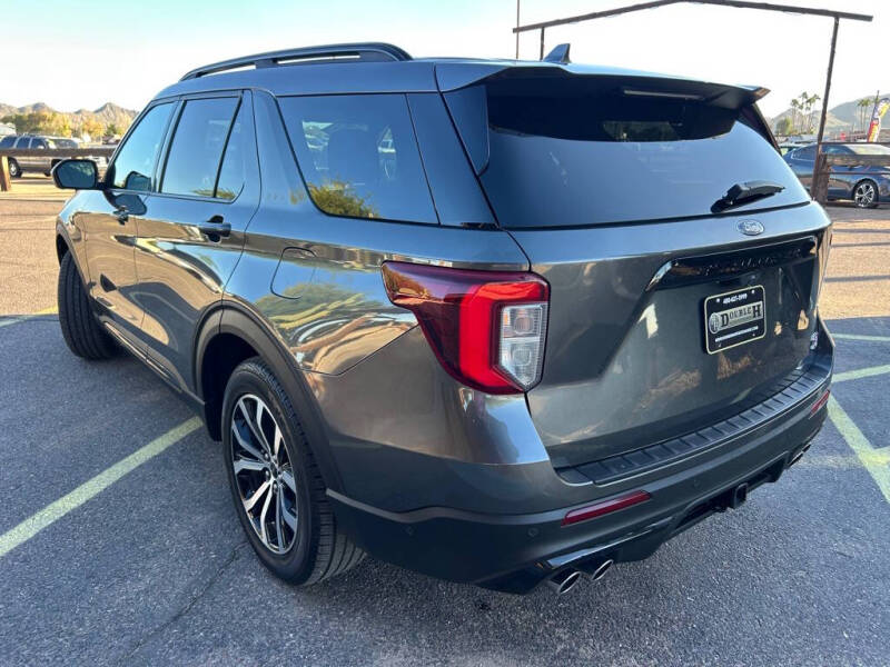 2020 Ford Explorer ST