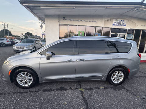 2020 Chrysler Pacifica Touring L