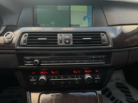 2013 BMW 5 Series 528i xDrive