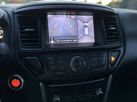 2014 Nissan Pathfinder Platinum