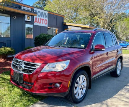 2009 Volkswagen Tiguan for sale at Town Auto in Chesapeake VA