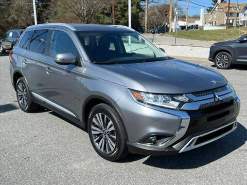 2020 Mitsubishi Outlander for sale at ANYONERIDES.COM in Kingsville MD