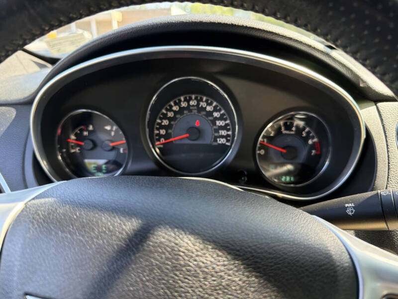 2013 Chrysler 200 Limited