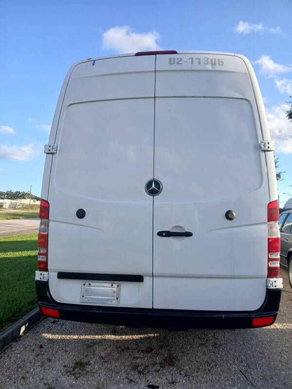 2011 Freightliner Sprinter