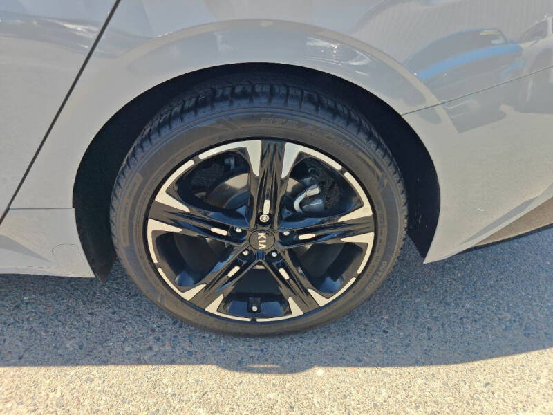 2021 Kia K5