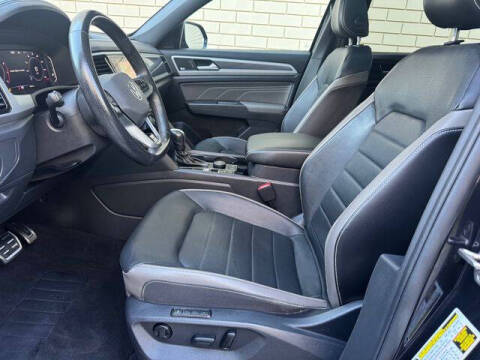 2022 Volkswagen Atlas Cross Sport V6 SEL Premium R-Line 4Motion