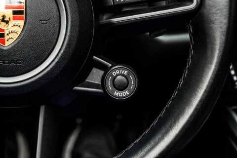 2022 Porsche 911 Carrera