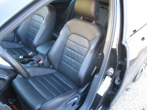 2017 Volkswagen Golf GTI SE