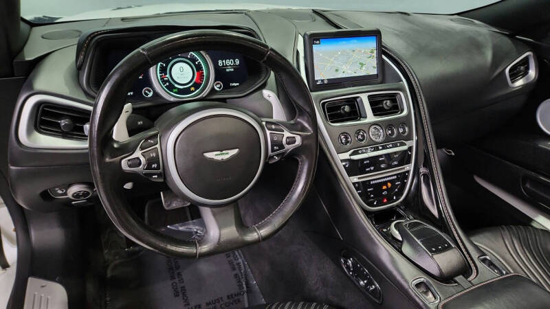 2019 Aston Martin DB11 Volante