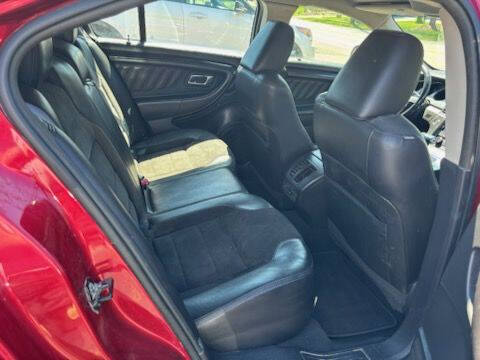 2010 Ford Taurus SHO