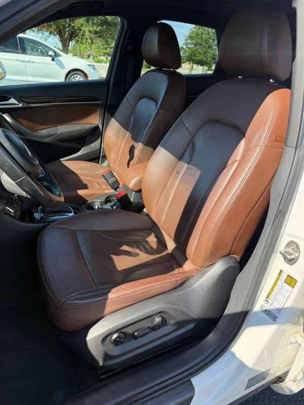 2015 Audi Q3 2.0T Premium Plus