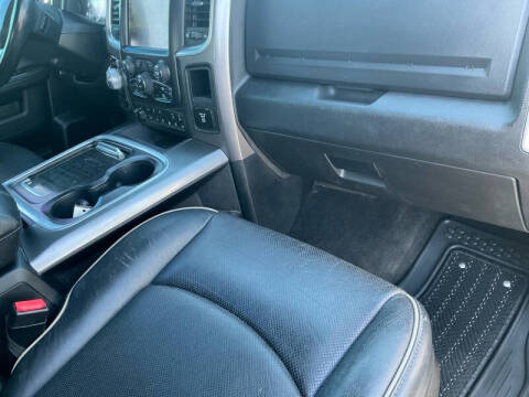 2017 RAM 1500 Laramie Limited