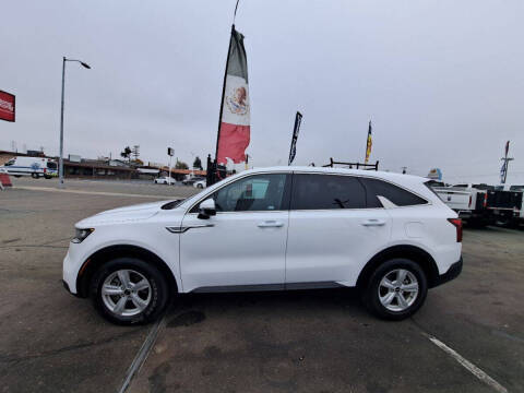 2023 Kia Sorento LX