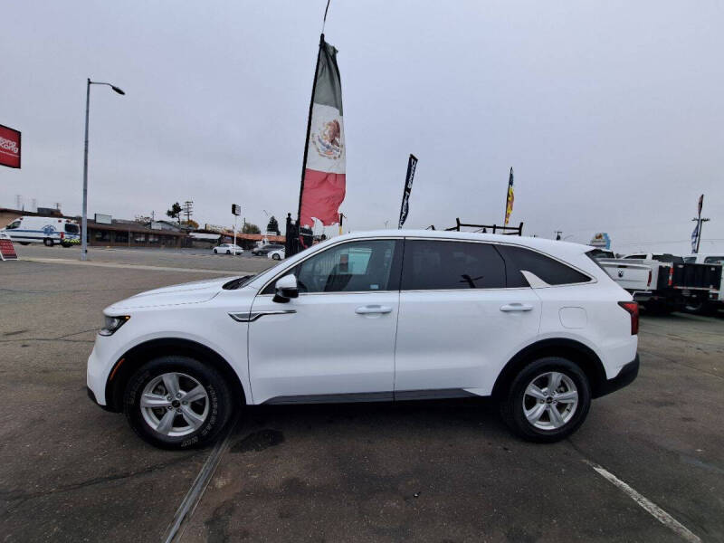 2023 Kia Sorento LX