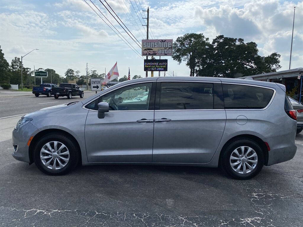 2018 Chrysler Pacifica for sale at Sunshine Auto in Pinellas Park, FL