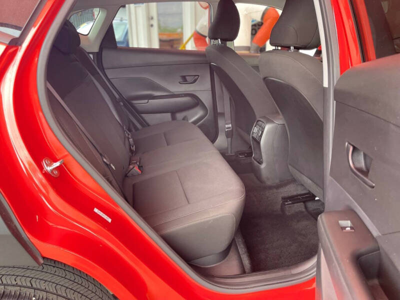 2024 Hyundai Kona SEL