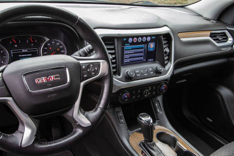 2018 GMC Acadia SLE-2