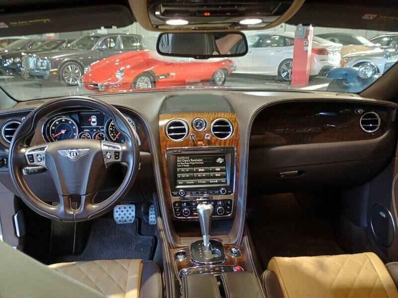 2017 Bentley Continental 21