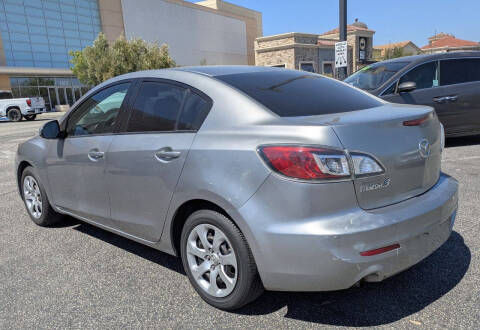 2013 Mazda MAZDA3 i SV