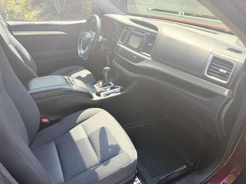 2016 Toyota Highlander LE Plus
