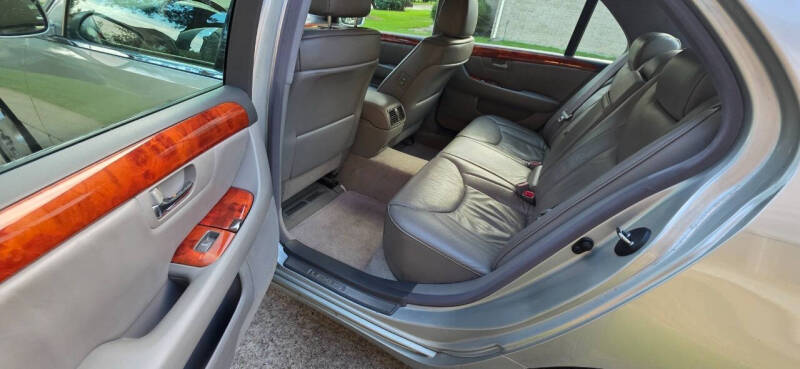 2003 Lexus LS 430