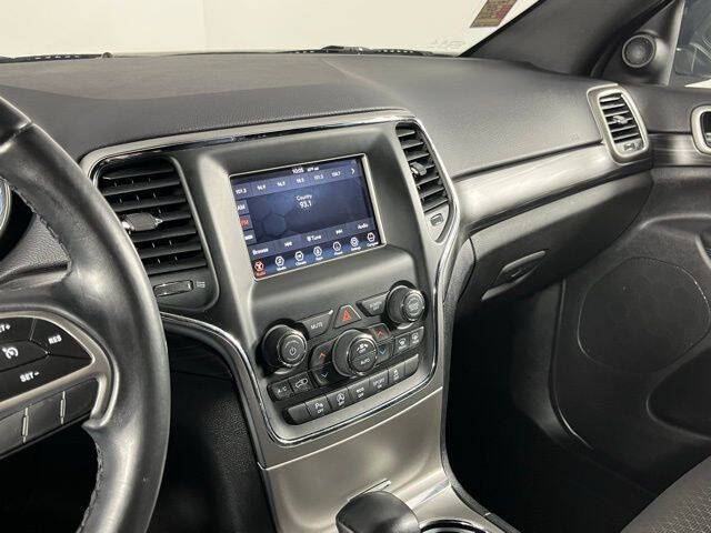 2020 Jeep Grand Cherokee Laredo E