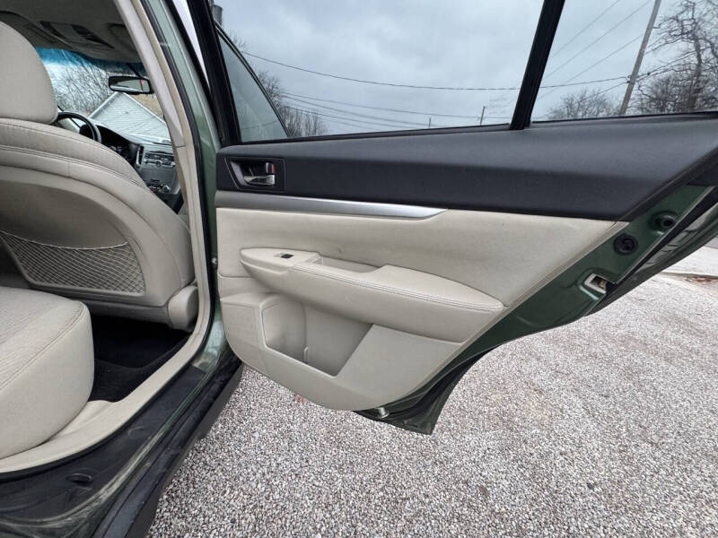 2011 Subaru Outback 2.5i Premium