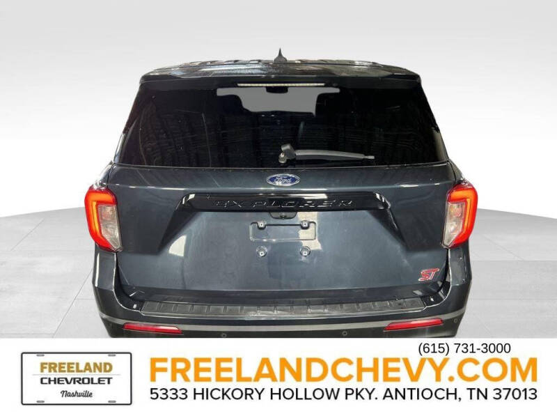 2022 Ford Explorer ST