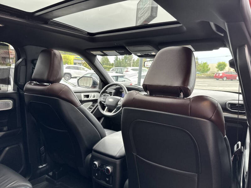 2020 Ford Explorer Platinum