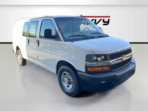 2022 Chevrolet Express 2500