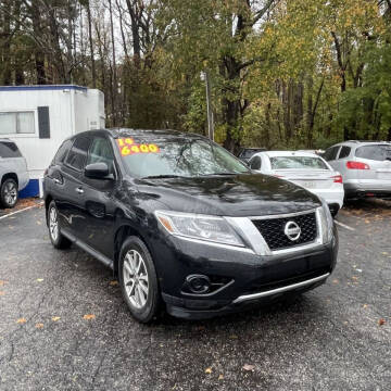 2014 Nissan Pathfinder for sale at Auto Bella Inc. in Clayton NC