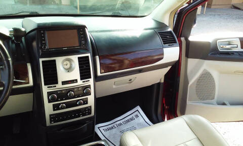 2010 Chrysler Town and Country Touring Plus