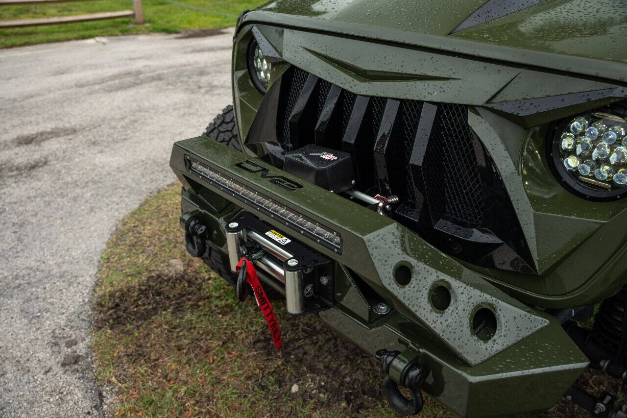 2021 JEEP Gladiator Pickup - $55,999