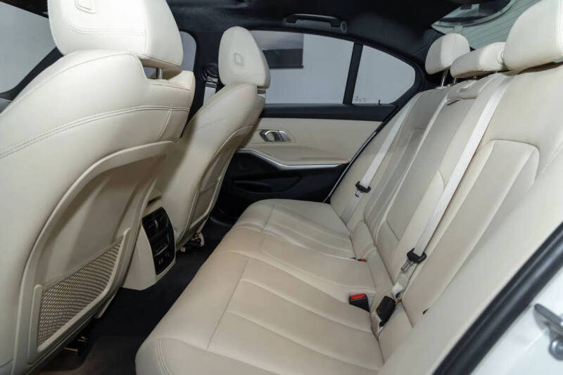 2019 BMW 3 Series 330i