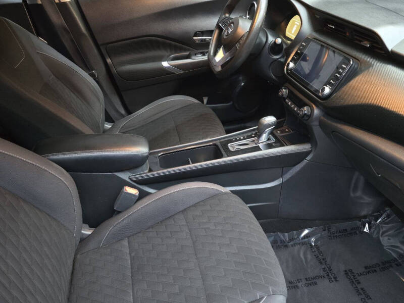 2021 Nissan Kicks SV