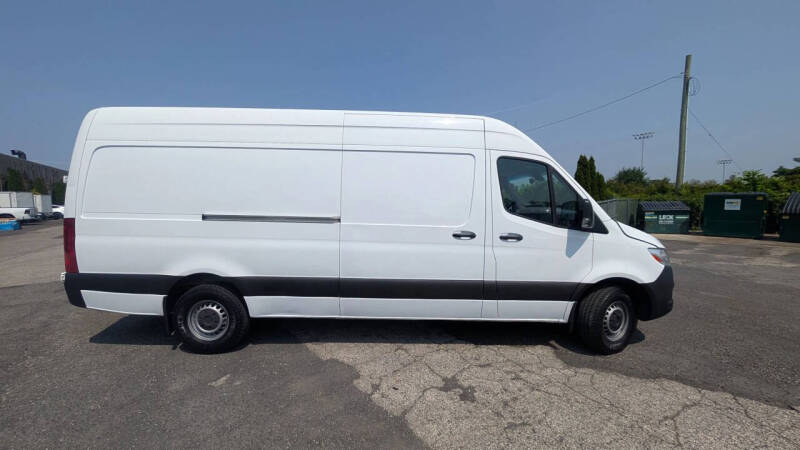 2020 Freightliner Sprinter 2500