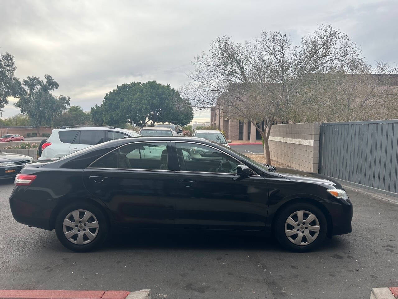 2010 Toyota Camry for sale at HUDSONS AUTOS in Gilbert, AZ