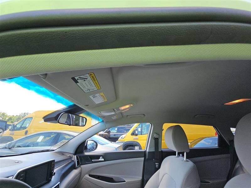 2020 Hyundai Tucson SE