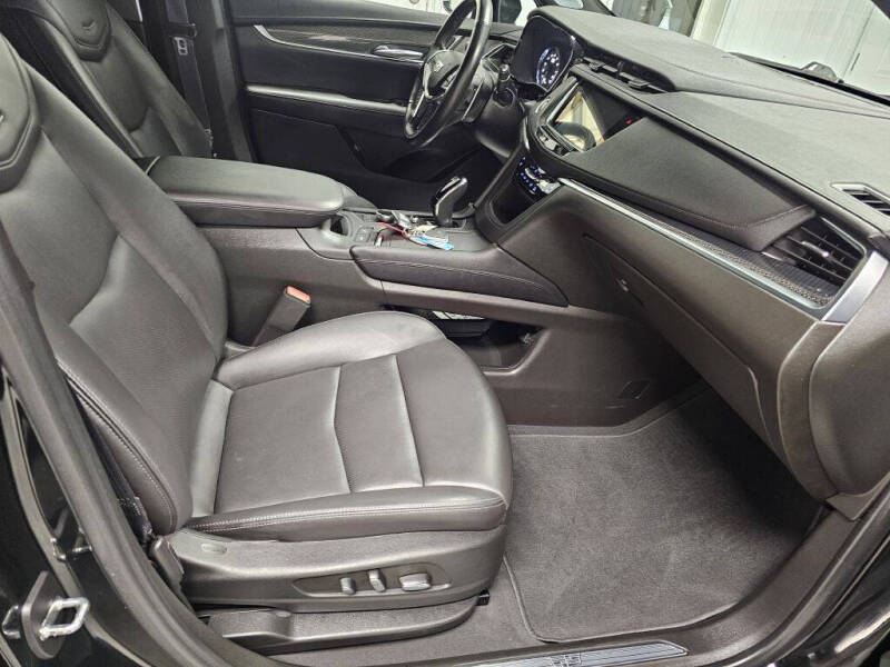 2022 Cadillac XT5 Sport