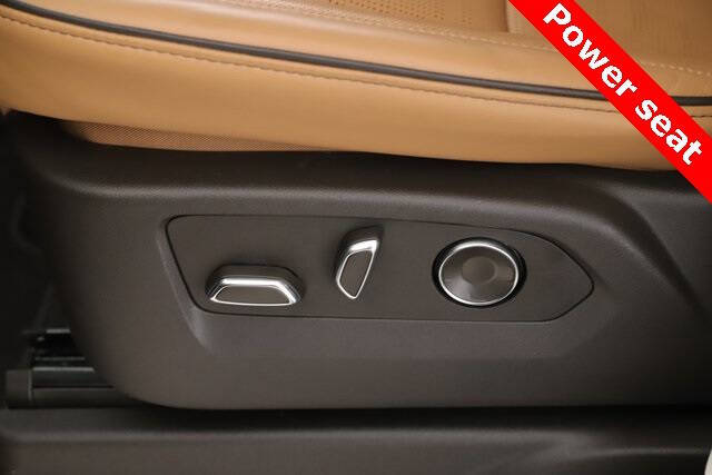 2025 Cadillac Escalade Premium Luxury