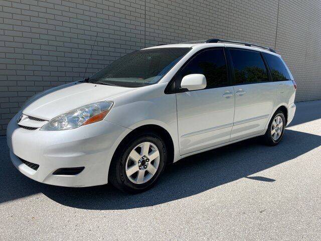 2009 Toyota Sienna for sale at World Class Motors LLC in Noblesville IN