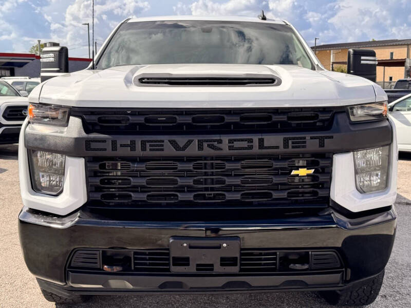 Used 2022 Chevrolet Silverado 2500HD Custom with VIN 1GC4YMEY9NF238286 for sale in Garland, TX