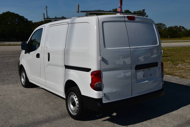 2019 Nissan NV200 S