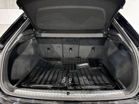 2022 Audi Q3 quattro S line Prem Plus 45 TFSI