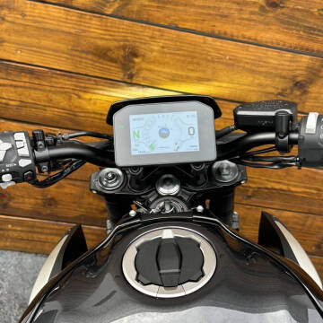 2025 Kawasaki Z900 ABS